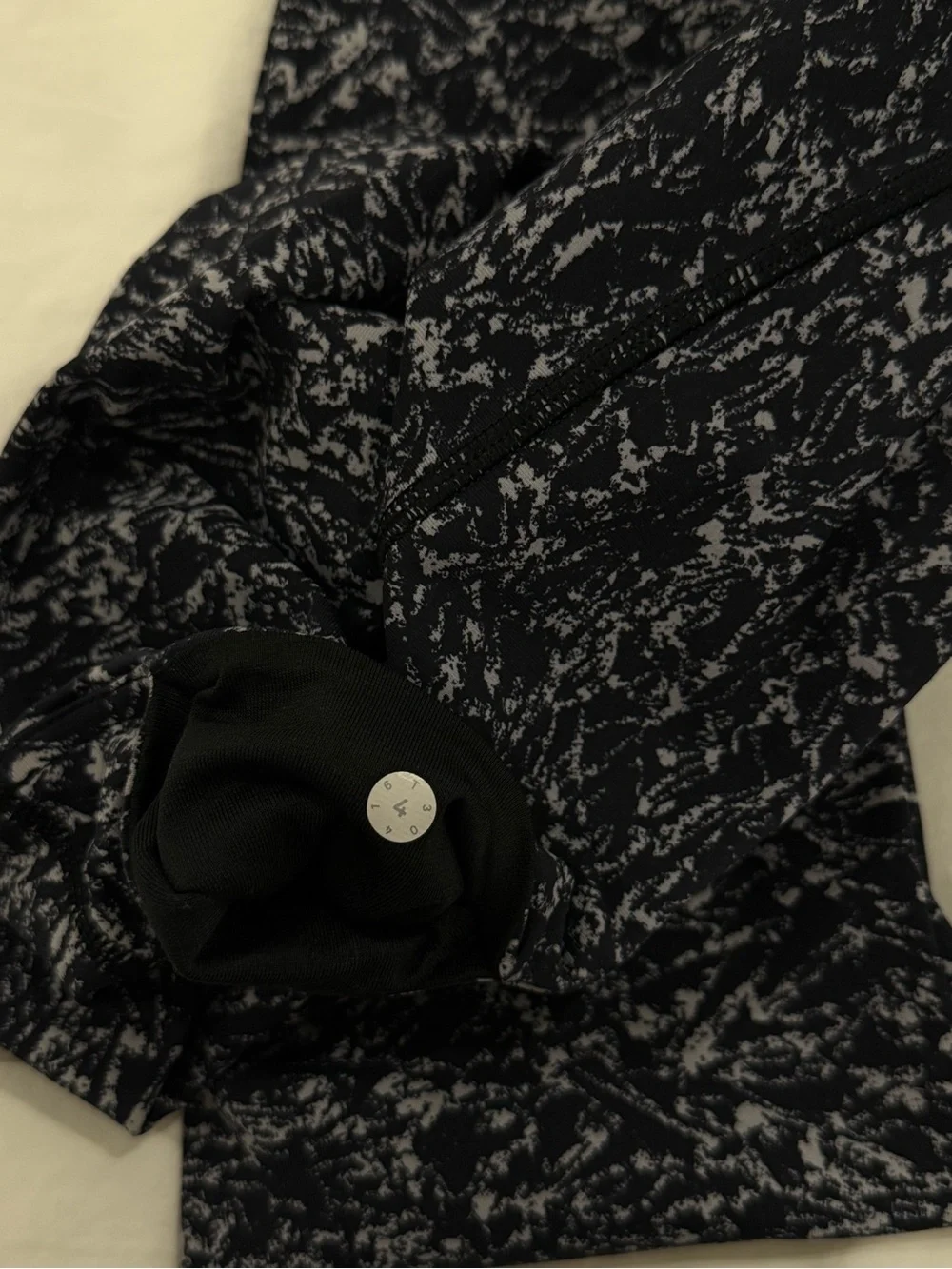 Lululemon Athletica Black & White Patterned Leggings